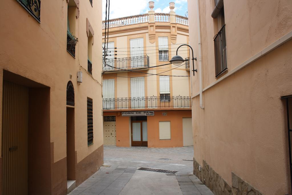 Ca La Maria Apartment Mora d'Ebre Exterior foto